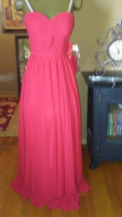 Beautiful red prom dress new with tags dancing Queen
