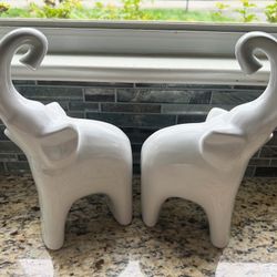 Ceramic elephants