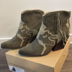 NEW Western Ankle Booties (size 8-8.5)