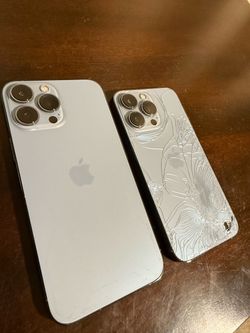 iPhone 13 Pro Max and iPhone 13 Pro.