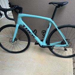 Trek Domane 2022 