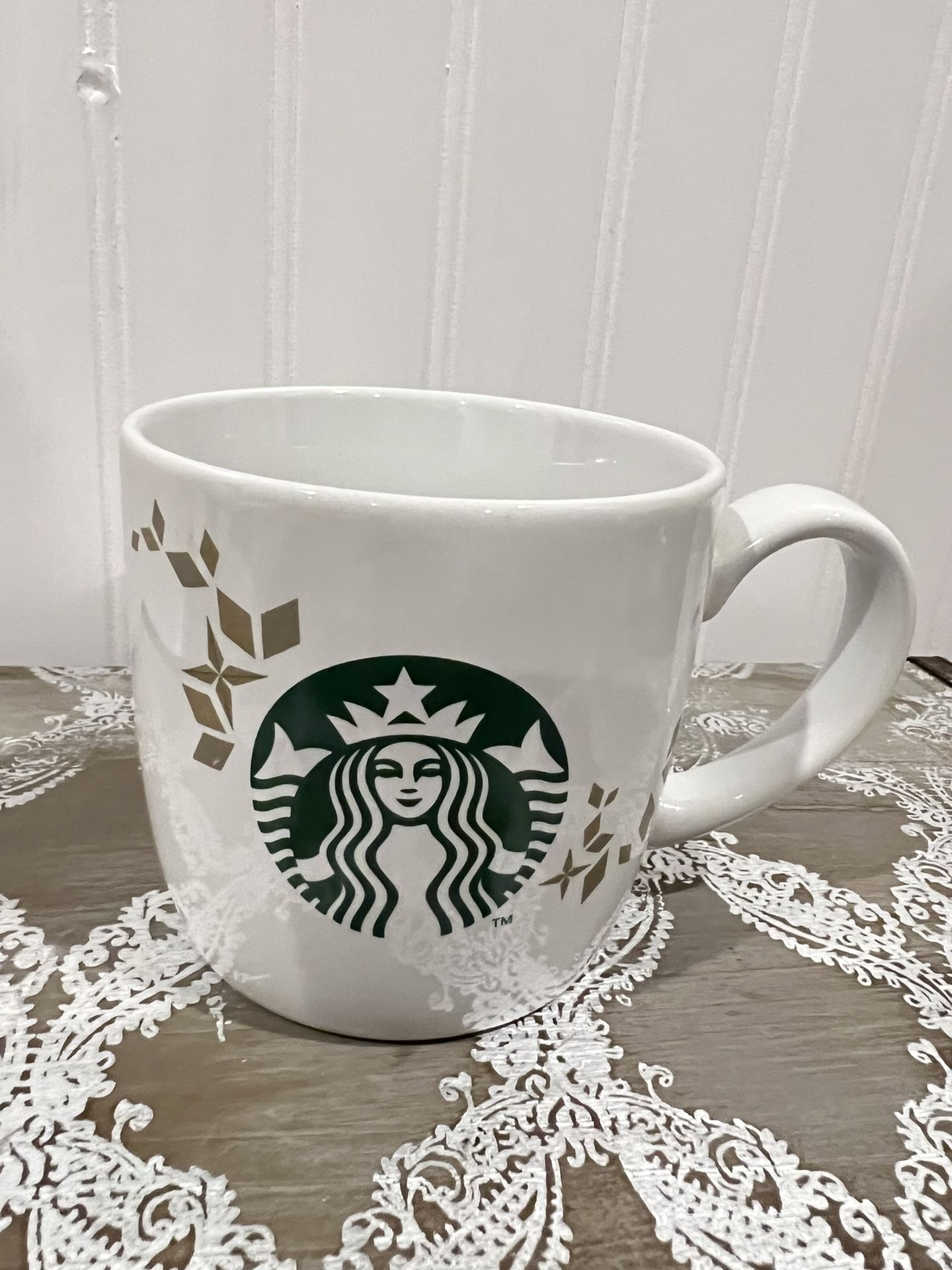 Starbucks 2013 holiday collection mug