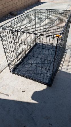 XL Dog crate