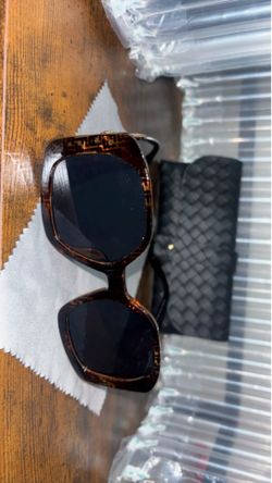 Sun glasses