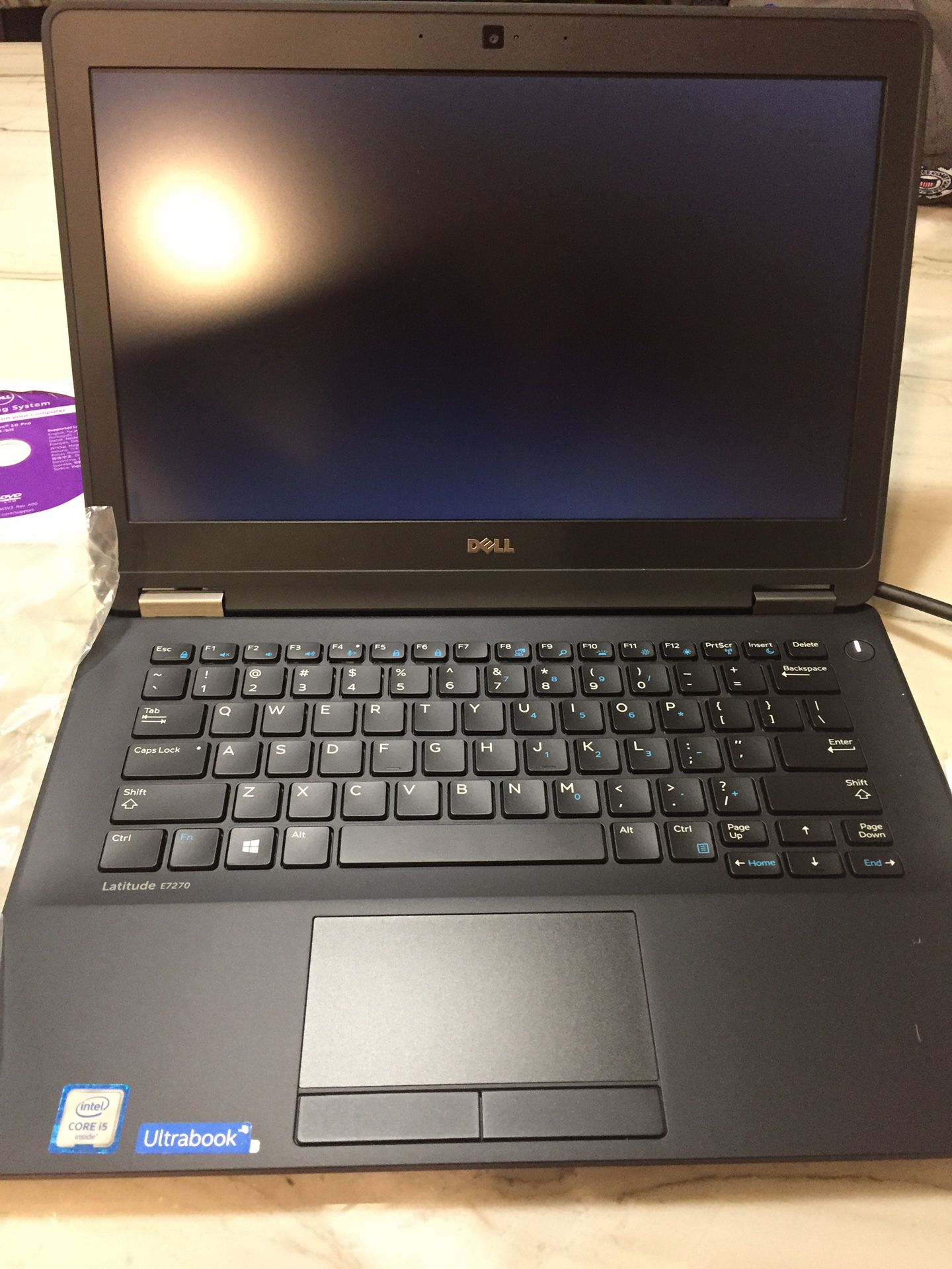 Dell Latitude E7240 Laptop Windows 10 Pro. Latitude 12. 7000 Series