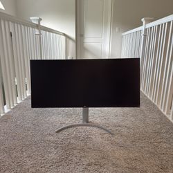 LG 34” Ultrawide Monitor 34WK650-W with Stand and Power Cable