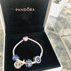 Pandora Bracelet Size 7 Anillos Size 6