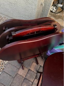 Foldable table