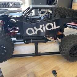 Axial Yeti XL Rock Racer