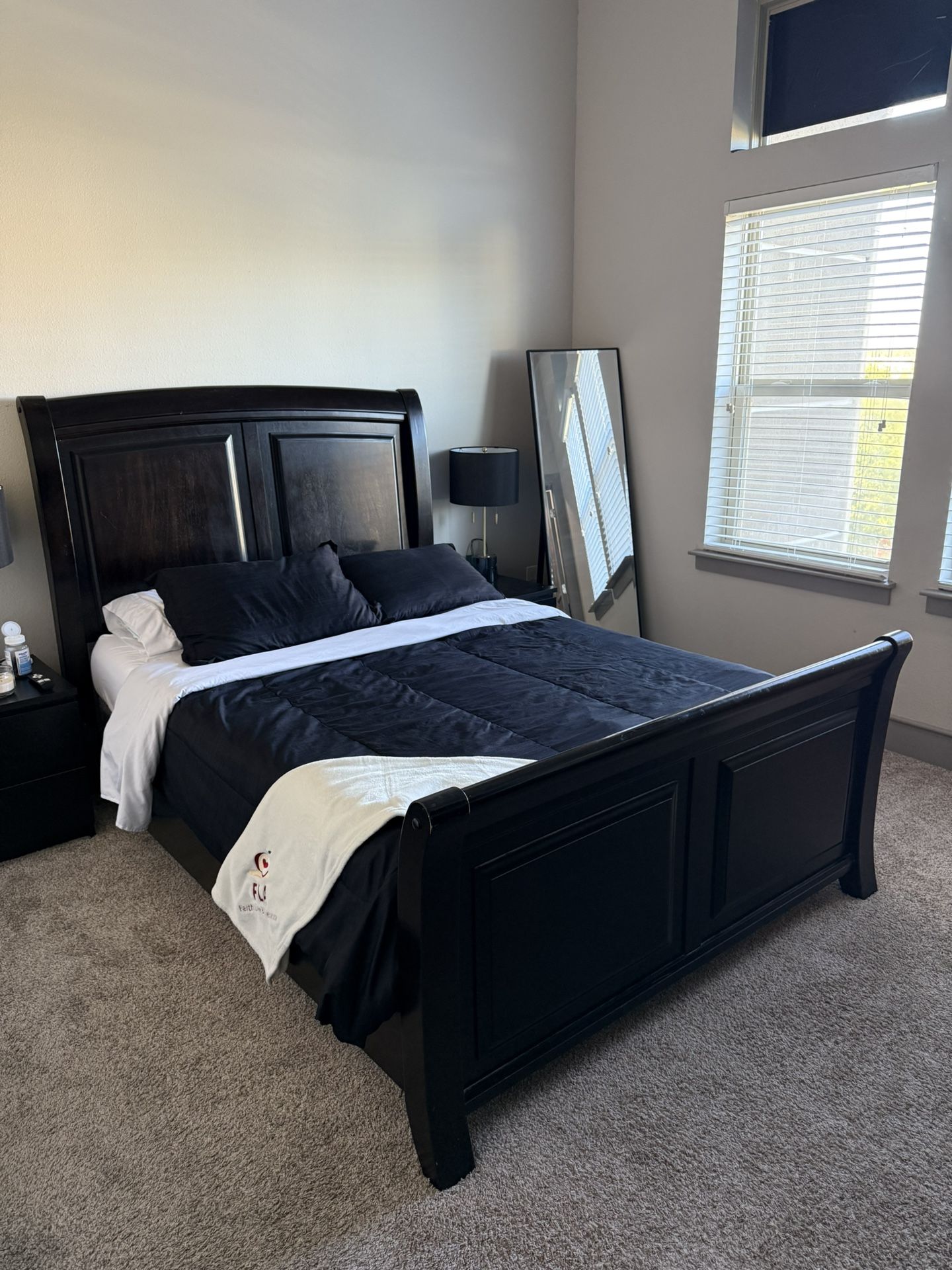 Queen bed
