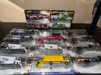 Hot Wheels Team Transport Die-Cast Set Lot