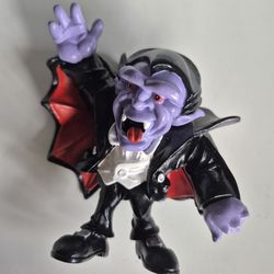 Vintage Dracula Monster Figure M.DIAS MAIA + BORGES PORTUGAL ( 1998) 4"