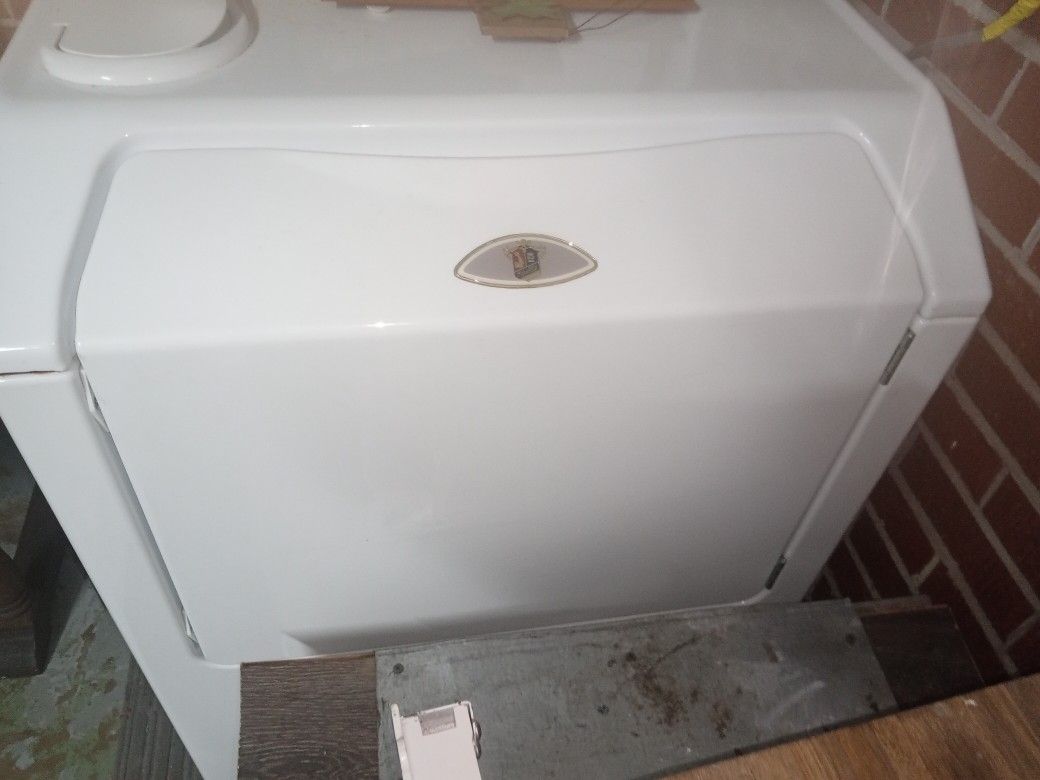 Maytag Washer 