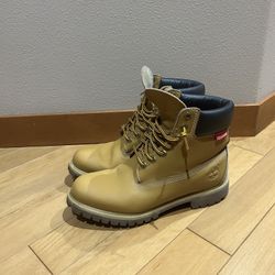 Timberland 6” Premium  Leather Boots - Size 9.5