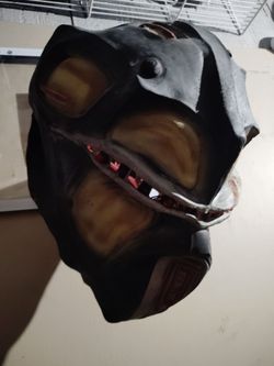 Adult mask have details $100