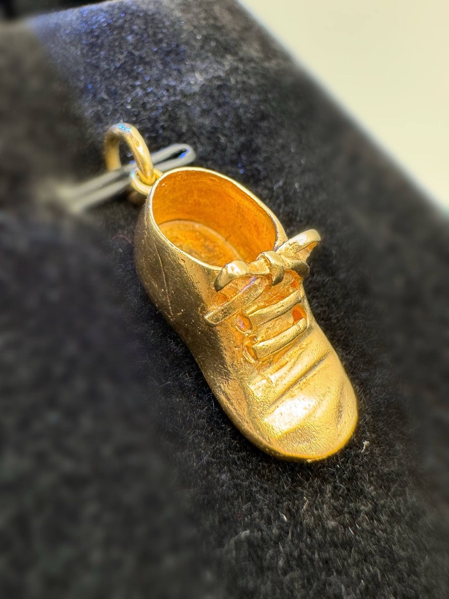 Vintage 14k solid yellow gold Shoe boot sneaker charm pendant
