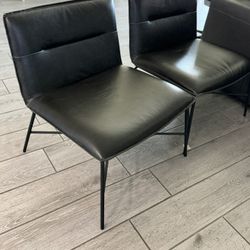 Set Of 2 Chairs 