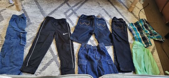 Kids Jeans, Shorts And Nike Sweat Pants 3T- 4T