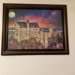 Beautiful Castle Framed Puzzle 