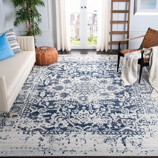 SAFAVIEH Madison Collection X-Large Area Rug - 12' x 18', Cream & Navy, Snowflake Medallion Distressed Design, Non-Shedding & Easy Care, Ideal for Hig
