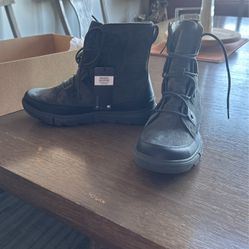 Waterproof Boot Sorel  Size 9 1/2