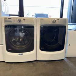 MAYTAG XL CAPACITY WASHER DRYER GAS SET STACKABLE 