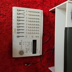 Fostex Dmt8 VL 8 Track Studio Recording Machine.  Also A Mixer. 