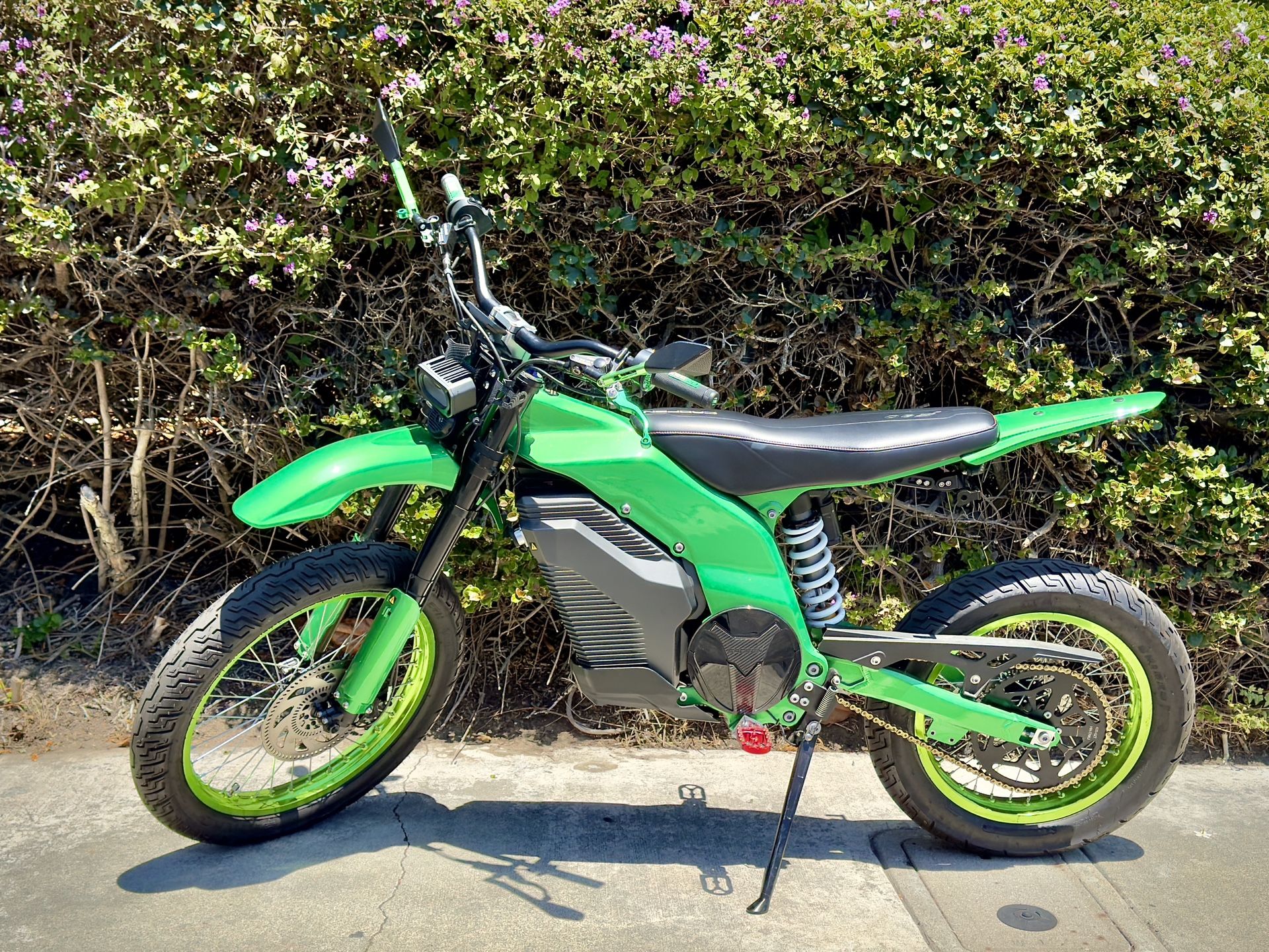 2024 Caofen F80