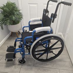 Kids Medline Pediatric Wheelchair with 12" Wide Nylon Seat, Silla De Ruedas Para Niño