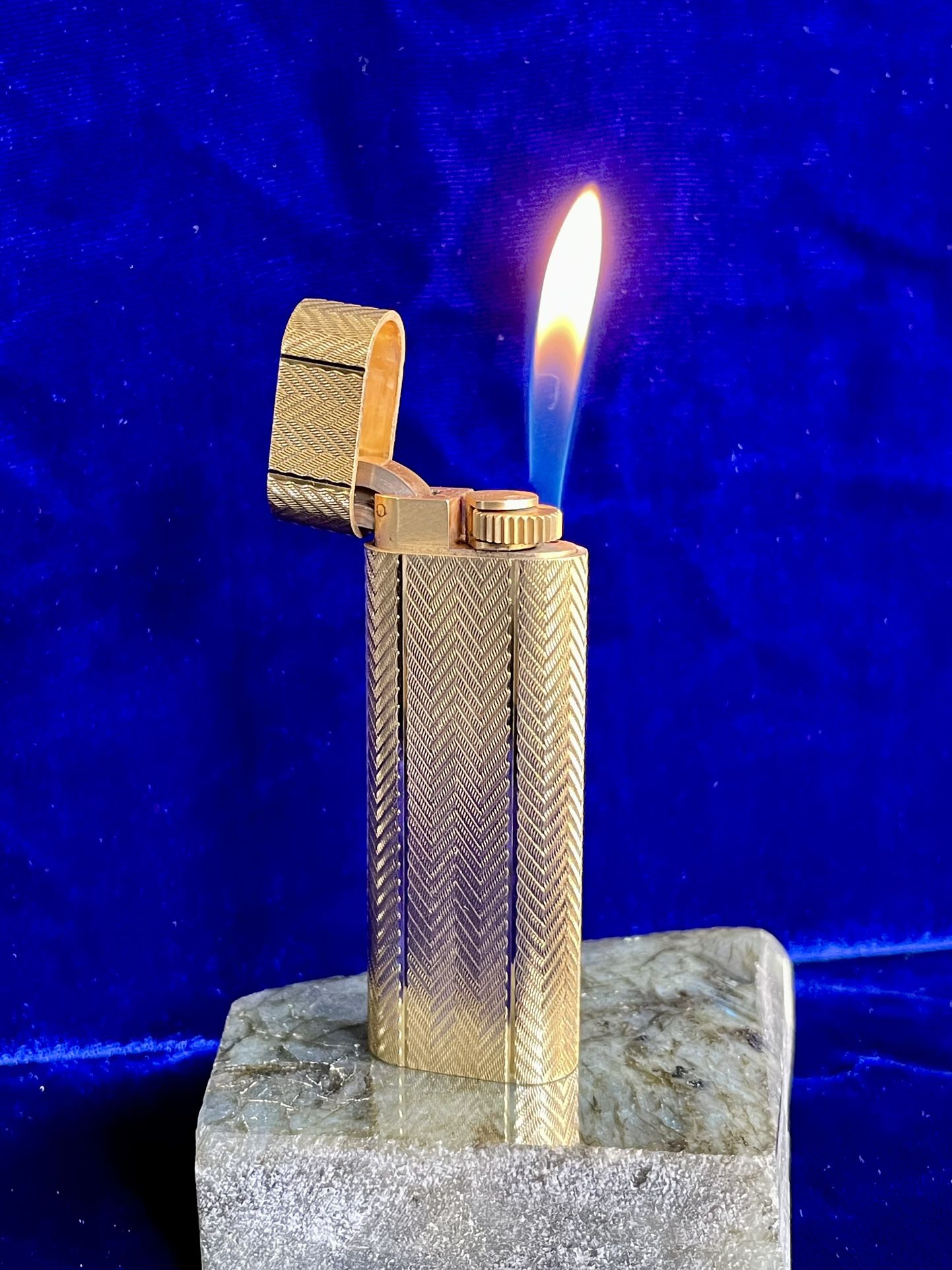 Vintage Gold Working Cartier Lighter Mint Condition 1 Year Warranty 