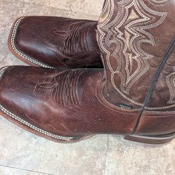 Genuine leather boots. Made in Mexico. Size 9 9.5