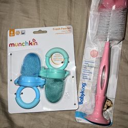 Baby Feeder And Bottle Brush 