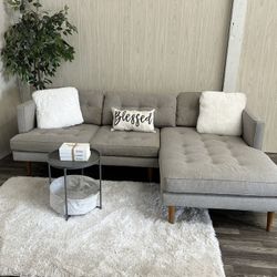 West elm sectional couch - Delivery Available 