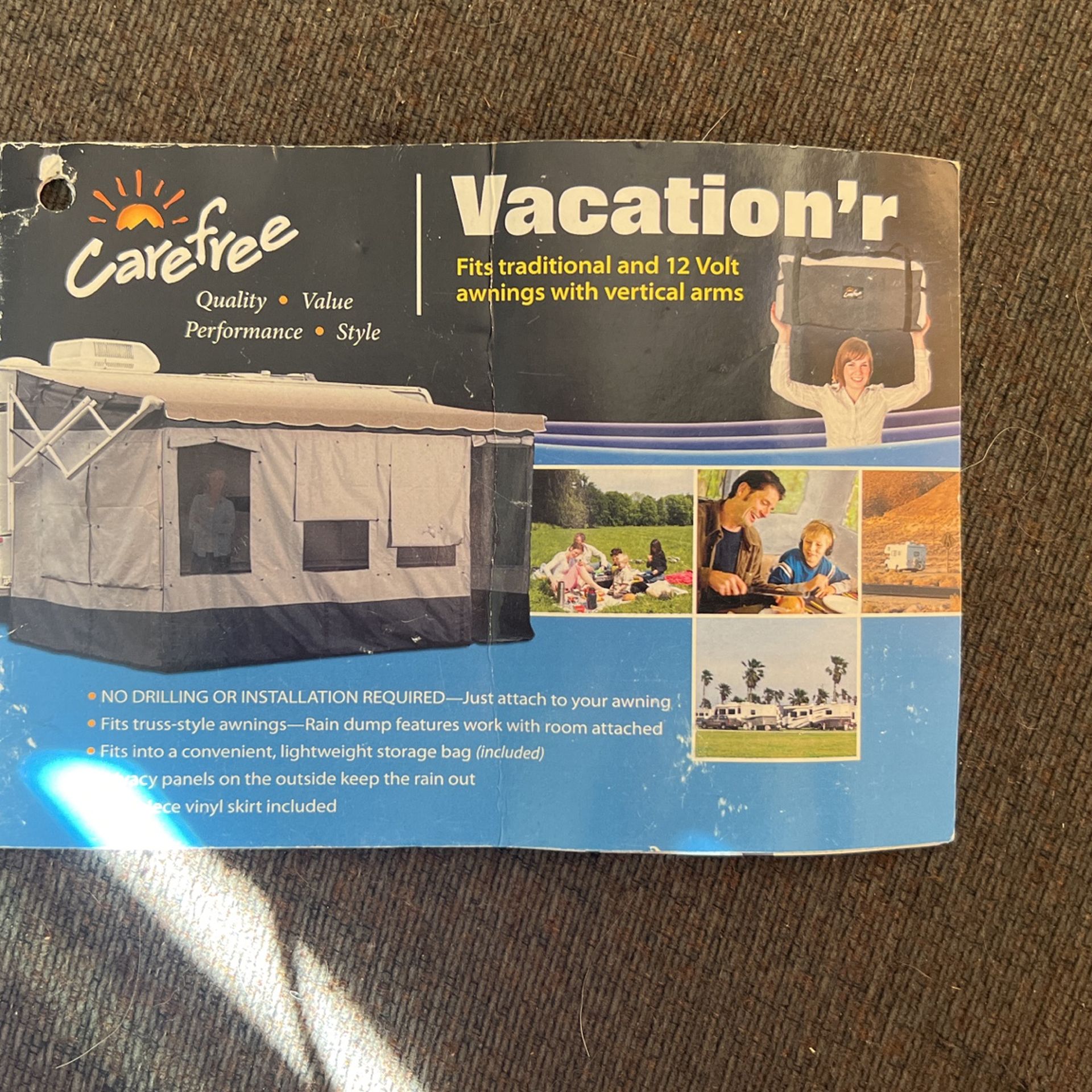 BRAND NEW Carefree RV Screen Room for 18-19ft Awning