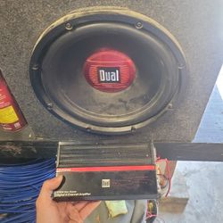 Dual 12 In Sub Box And Amp 