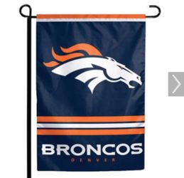 Denver Broncos garden flag