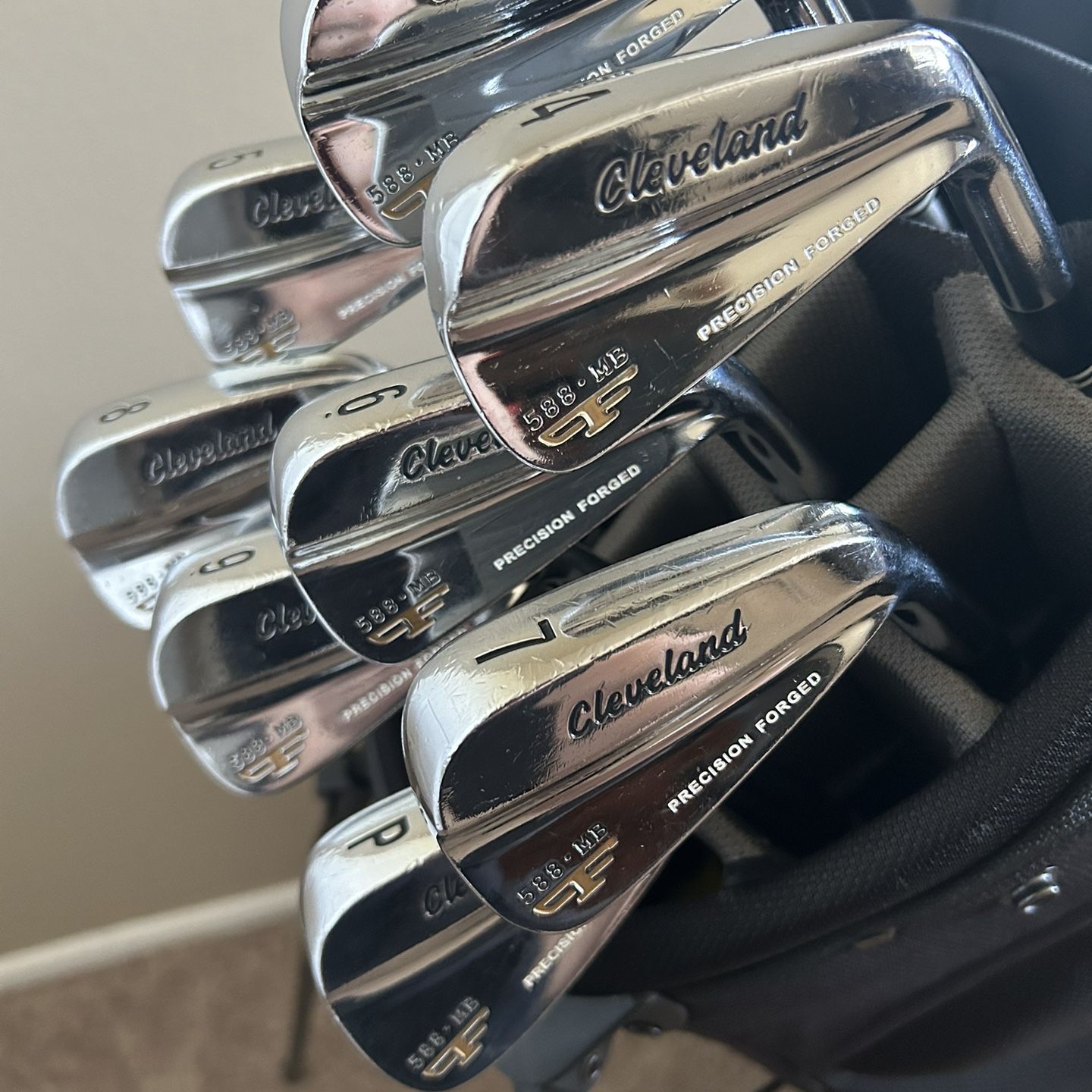 Cleveland Golf 588 MB Iron Set for Sale in Santa Ana, CA - OfferUp