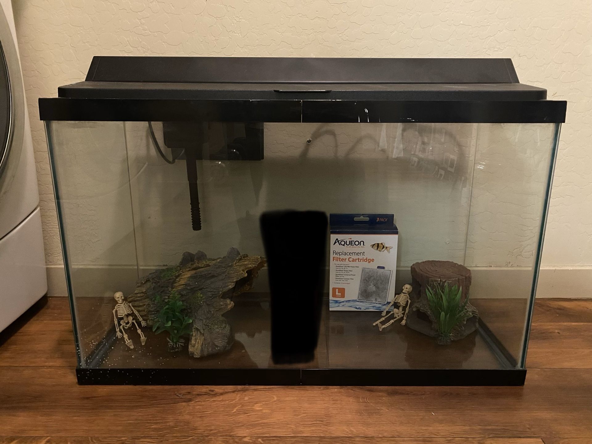 29 Gallon Fish Tank and Accessories...