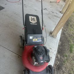 Cortadora de césped 21 Yard Machine de Puche – Self‑Propelled y 3‑en‑1 🌿 	2.	21″ Puche 21 Yard Mach