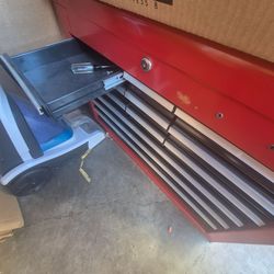 Craftsman tool chest w/tools