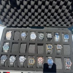 Men watch case