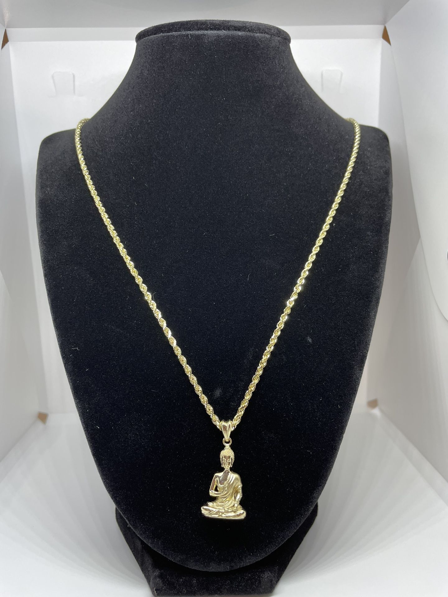 Solid 14k Gold Rope Chain And Sitting Buddha Pendant 