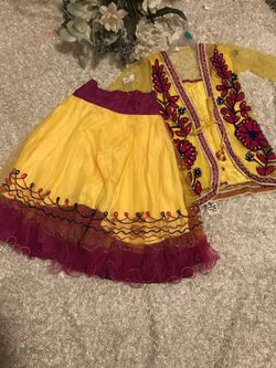 4-5t beautiful 3 piece dress like new