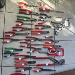 Snap On Pliers/Ratchets/screwdrivers 
