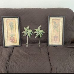 Pineapple Frame And Candle Holders 