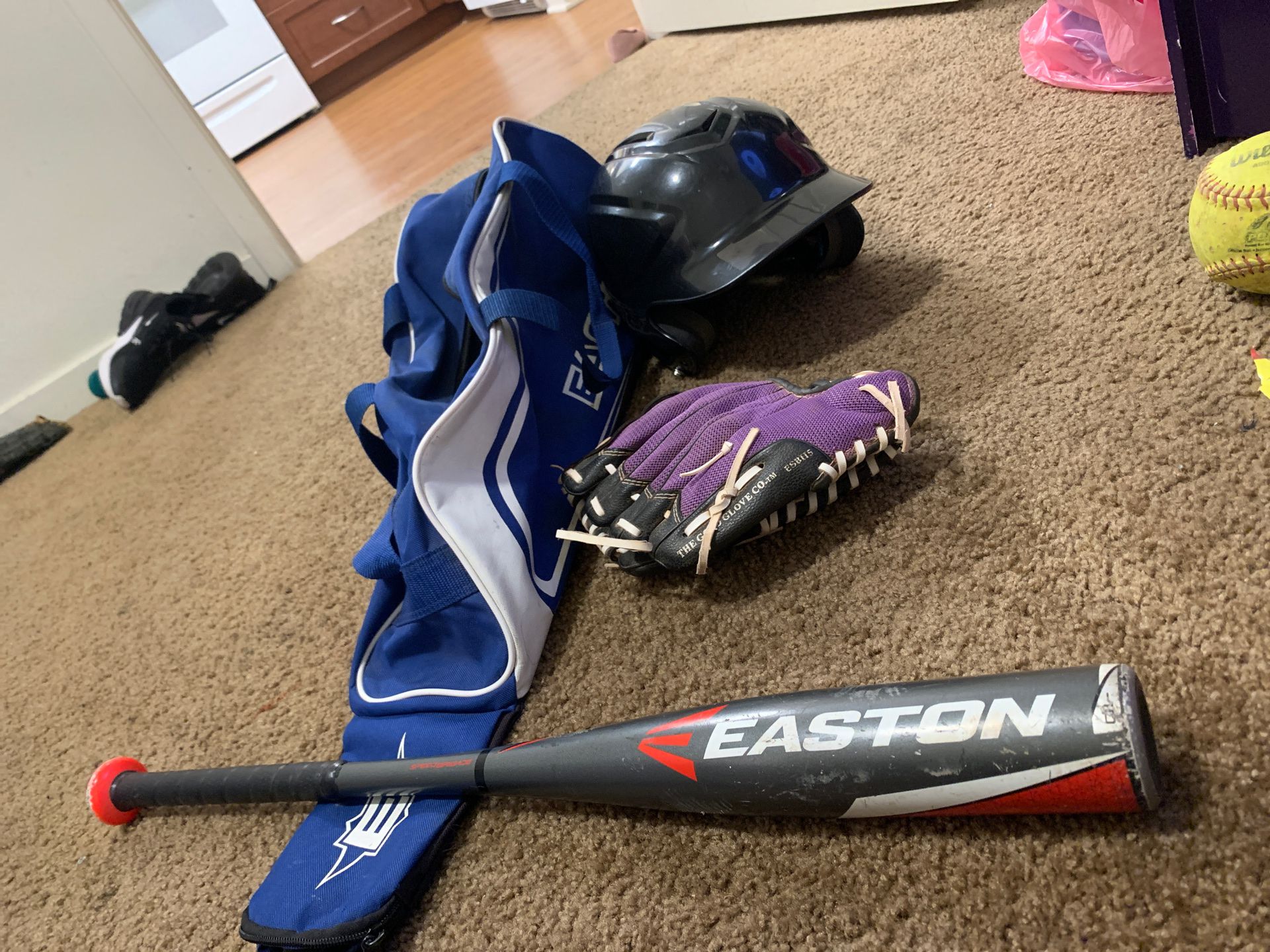 Baseball/softball equipment
