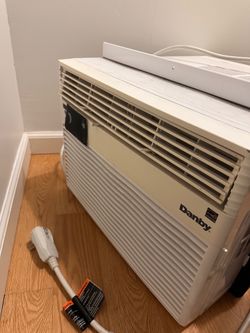 Danby 12,000 BTU Window Air Conditioner DAC120EB7WDB