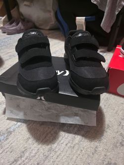 Hurley shoes