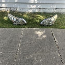 Infiniti G37s Headlights 