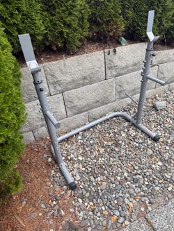 Weights bench press rack